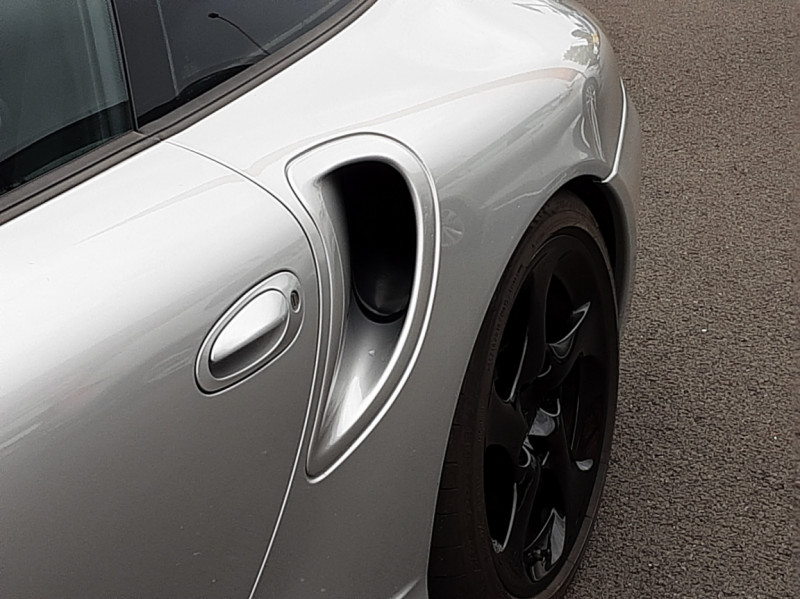 Photo 30 de l'offre de PORSCHE 911 3.6i 996 Turbo Tiptronic S  à 49900€ chez Centrale auto marché Périgueux