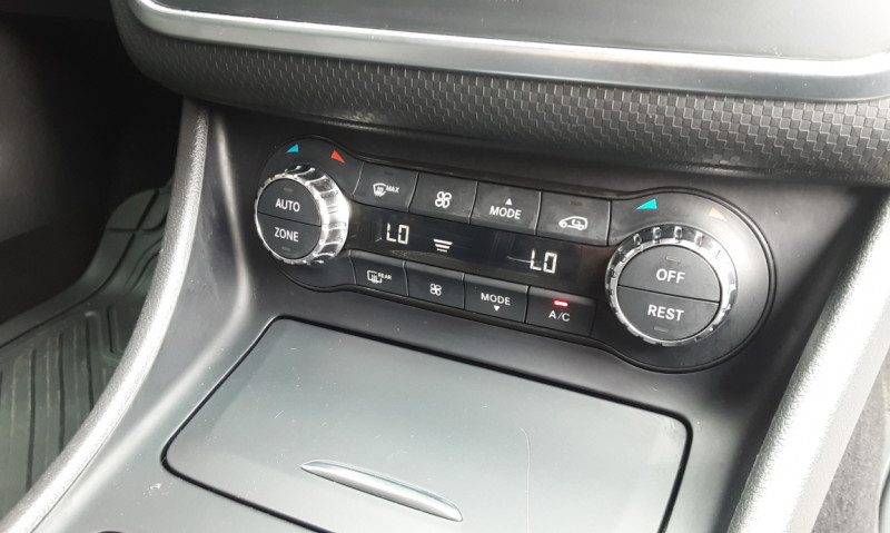Photo 43 de l'offre de MERCEDES-BENZ CLASSE A 180 CDI BlueEFFICIENCY Business Executive 7-G DCT A à 18990€ chez Centrale auto marché Périgueux