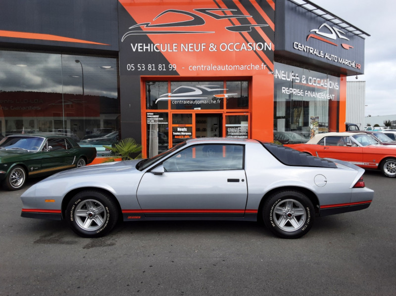 Photo 7 de l'offre de CHEVROLET CAMARO Z28  5.0L V8 à 29990€ chez Centrale auto marché Périgueux