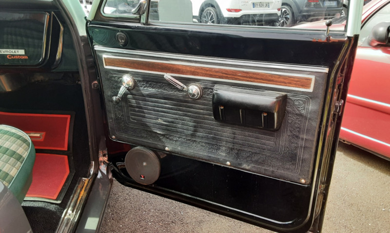 Photo 20 de l'offre de CHEVROLET C10 V8 1970 CUSTOM 350CI 5.7L à 26500€ chez Centrale auto marché Périgueux