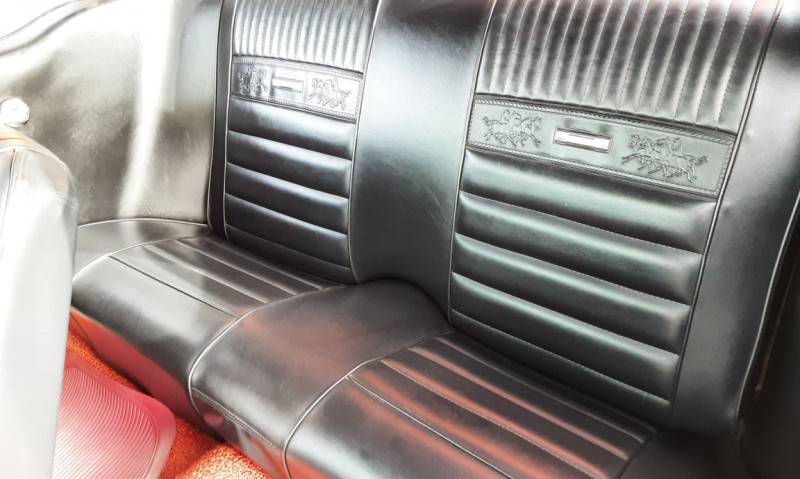 Photo 12 de l'offre de FORD MUSTANG COUPE 289CI V8 BURGUNDY 1966 à 35900€ chez Centrale auto marché Périgueux