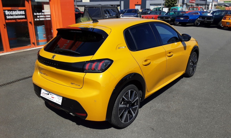 Photo 44 de l'offre de PEUGEOT 208 PureTech 100 SetS BVM6 GT Pack à 20490€ chez Centrale auto marché Périgueux