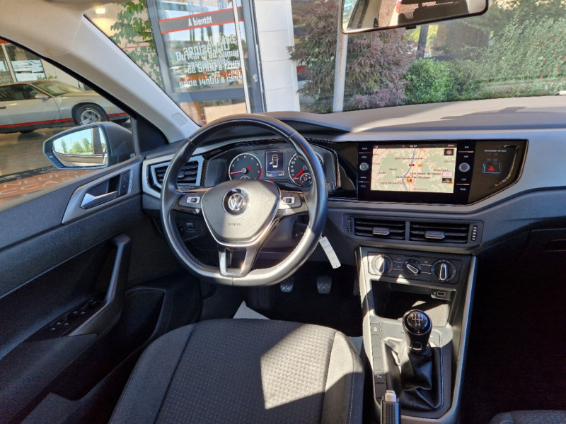 Photo 30 de l'offre de VOLKSWAGEN POLO 1.0 TSI 95 SetS BVM5  à 15990€ chez Centrale auto marché Périgueux