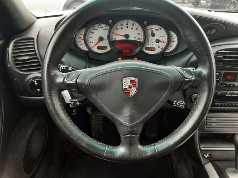 Photo 38 de l'offre de PORSCHE 911 3.6i 996 Turbo Tiptronic S  à 49900€ chez Centrale auto marché Périgueux