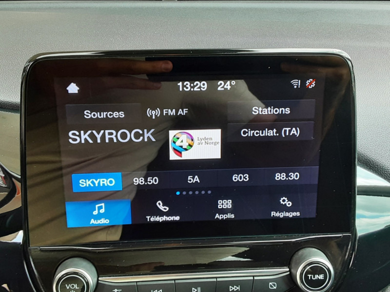 Photo 29 de l'offre de FORD FIESTA 1.1 75 ch BVM5 Connect Business  à 14990€ chez Centrale auto marché Périgueux