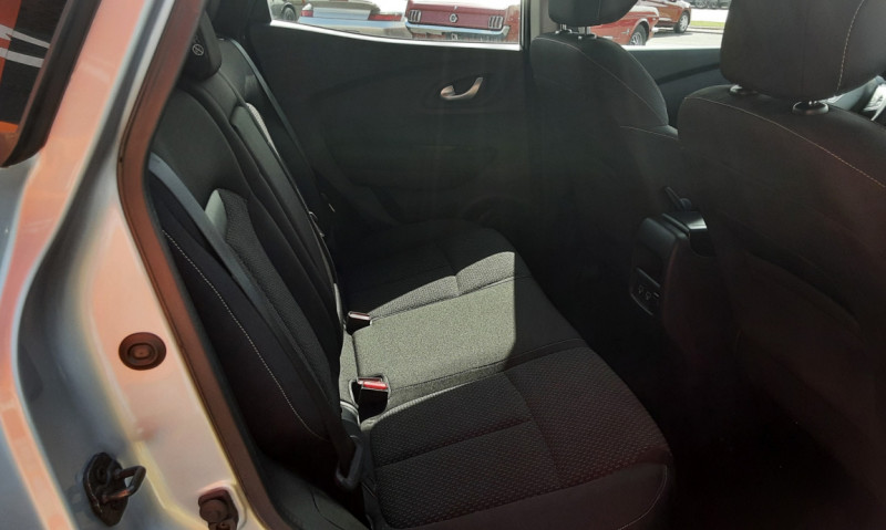 Photo 30 de l'offre de RENAULT KADJAR Blue dCi 115 EDC Business  à 19490€ chez Centrale auto marché Périgueux