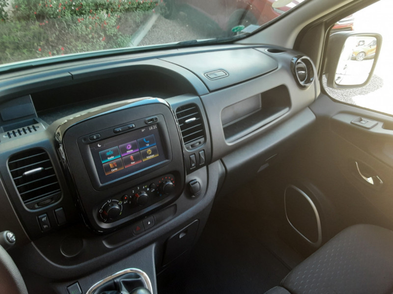 Photo 41 de l'offre de FIAT TALENTO FGN LH1 1.6 MULTIJET 95 PACK PRO NAV  à 19200€ chez Centrale auto marché Périgueux