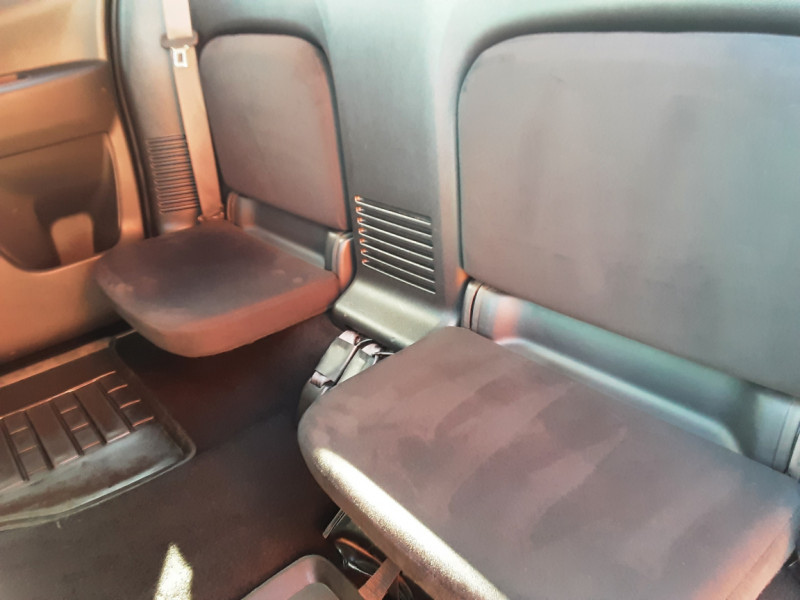Photo 5 de l'offre de NISSAN NAVARA 2.3 DCI 160 KING CAB TEKNA à 25490€ chez Centrale auto marché Périgueux