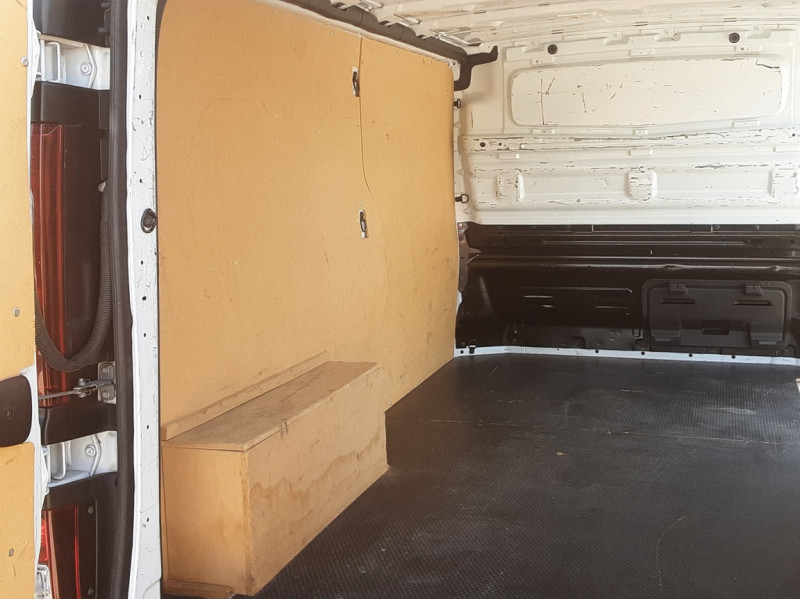 Photo 24 de l'offre de FIAT TALENTO FGN LH1 1.6 MULTIJET 95 PACK PRO NAV  à 19200€ chez Centrale auto marché Périgueux