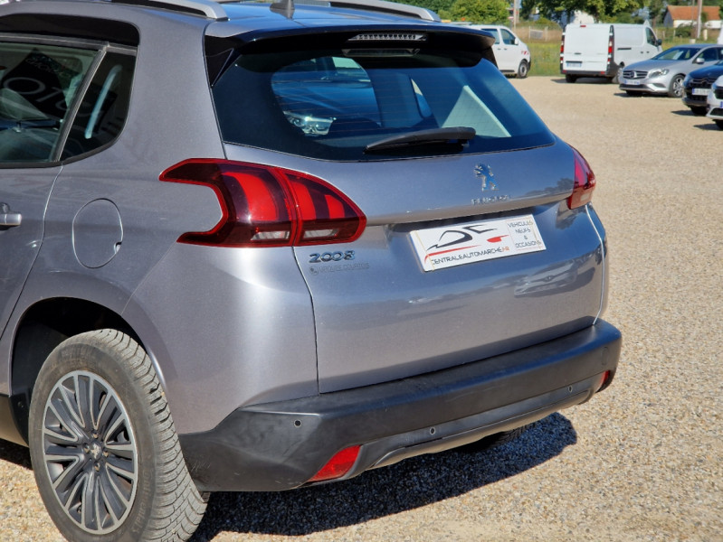 Photo 29 de l'offre de PEUGEOT 2008 BlueHDi 100ch SetS BVM5 Active Business à 11490€ chez Centrale auto marché Périgueux