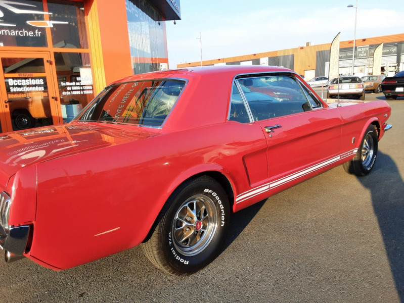Photo 39 de l'offre de FORD MUSTANG COUPE PACK GT CODE A V8 ROUGE à 46500€ chez Centrale auto marché Périgueux