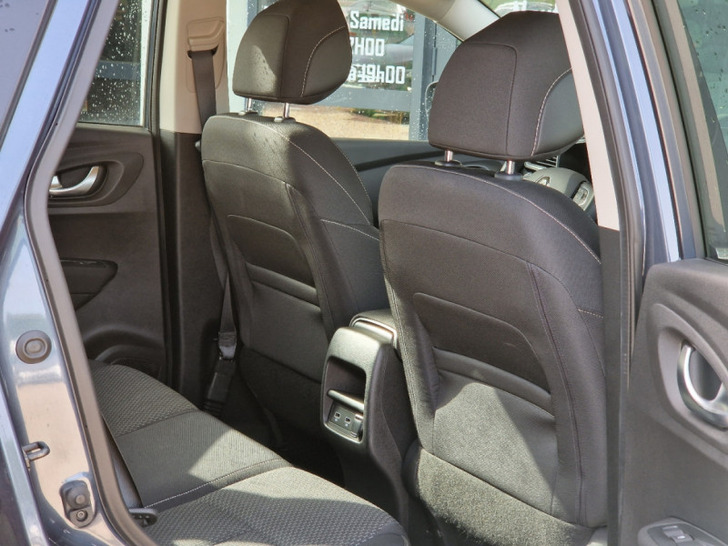 Photo 49 de l'offre de RENAULT KADJAR Blue dCi 115 EDC Business à 17990€ chez Centrale auto marché Périgueux