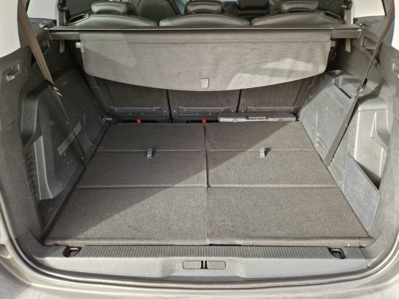 Photo 10 de l'offre de PEUGEOT 5008 1.6 BlueHDi 120ch SetS EAT6 Allure Business à 24490€ chez Centrale auto marché Périgueux