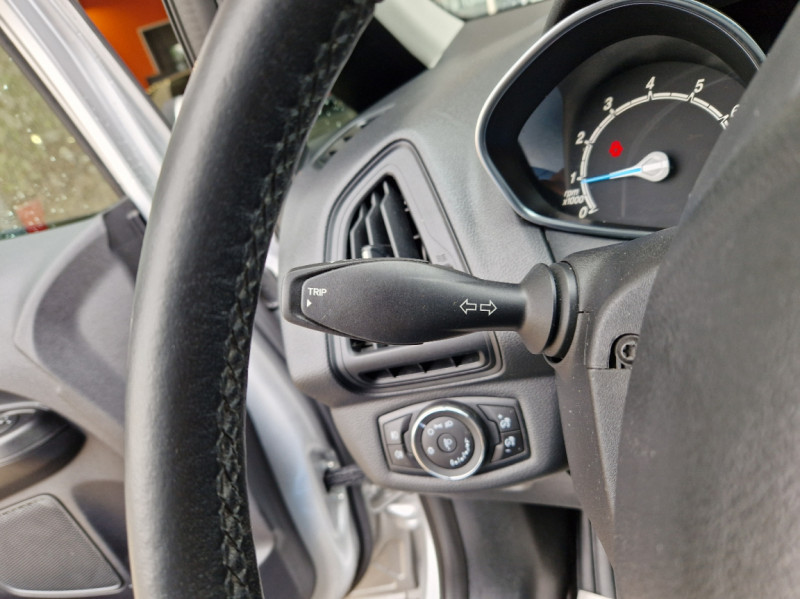 Photo 43 de l'offre de FORD B MAX 1.0 EcoBoost 125 SetS Edition à 11490€ chez Centrale auto marché Périgueux