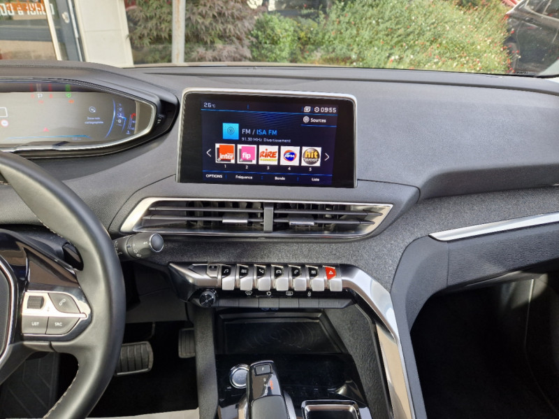 Photo 45 de l'offre de PEUGEOT 5008 1.6 BlueHDi 120ch SetS EAT6 Allure Business à 24490€ chez Centrale auto marché Périgueux