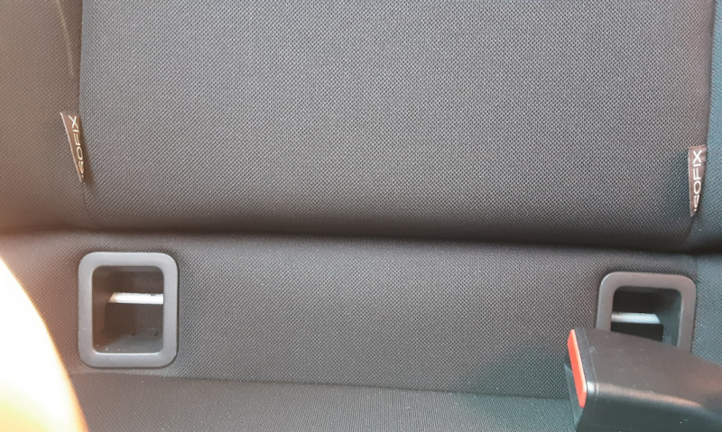 Photo 42 de l'offre de RENAULT CLIO IV dCi 90 E6C EDC Business à 14990€ chez Centrale auto marché Périgueux