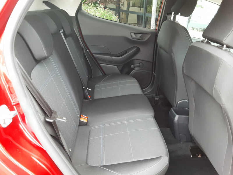 Photo 16 de l'offre de FORD FIESTA 1.1 75 ch BVM5 Connect Business  à 14990€ chez Centrale auto marché Périgueux