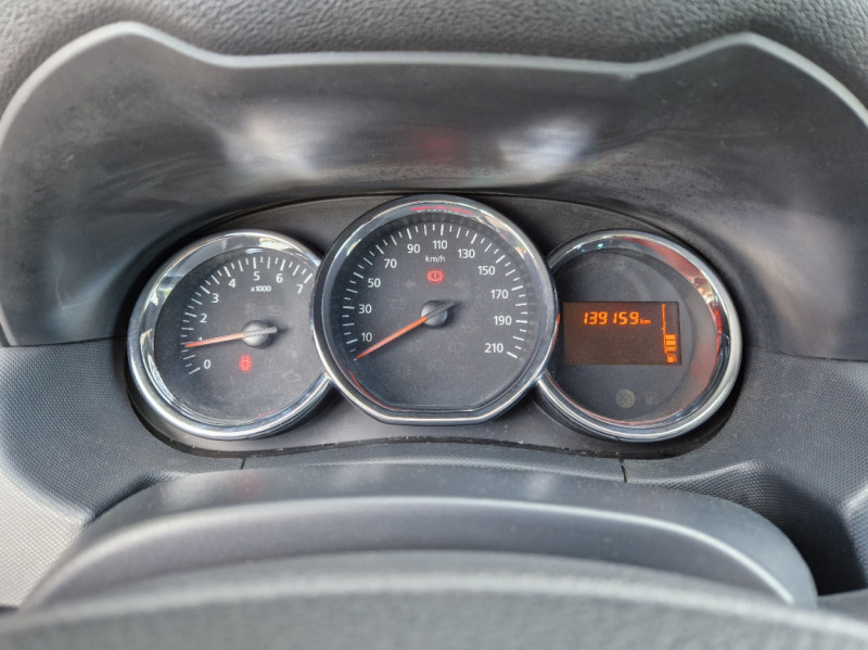Photo 30 de l'offre de DACIA DUSTER 1.5 dCi 110 4x2 PRESTIGE à 10490€ chez Centrale auto marché Périgueux
