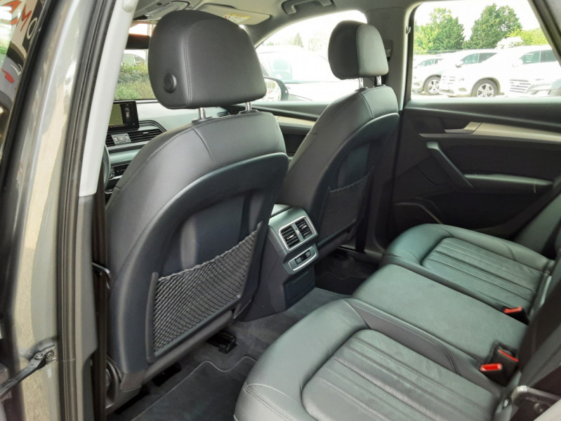 Photo 15 de l'offre de AUDI Q5 2.0 TDI 190 S tronic 7 Quattro  à 29990€ chez Centrale auto marché Périgueux