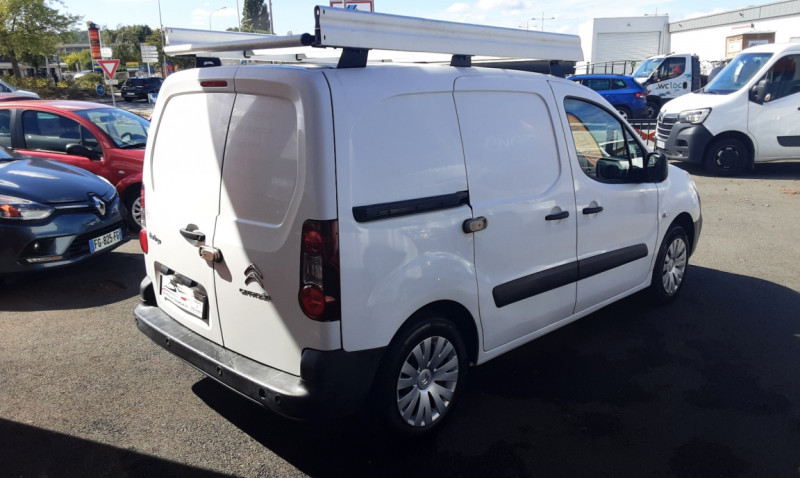 Photo 10 de l'offre de CITROEN BERLINGO BlueHDi 100 Business  à 12990€ chez Centrale auto marché Périgueux