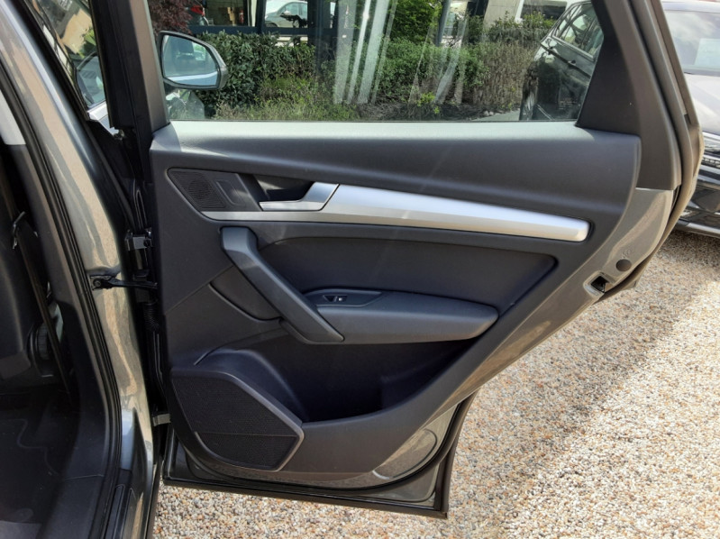 Photo 23 de l'offre de AUDI Q5 2.0 TDI 190 S tronic 7 Quattro  à 29990€ chez Centrale auto marché Périgueux