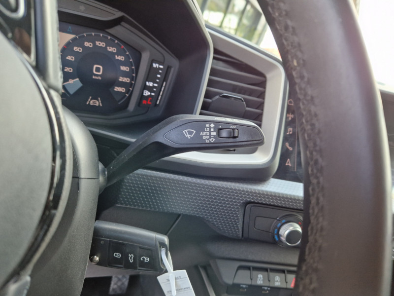 Photo 17 de l'offre de AUDI A1 SPORTBACK 30 TFSI 116 ch S tronic 7 Business line à 23990€ chez Centrale auto marché Périgueux