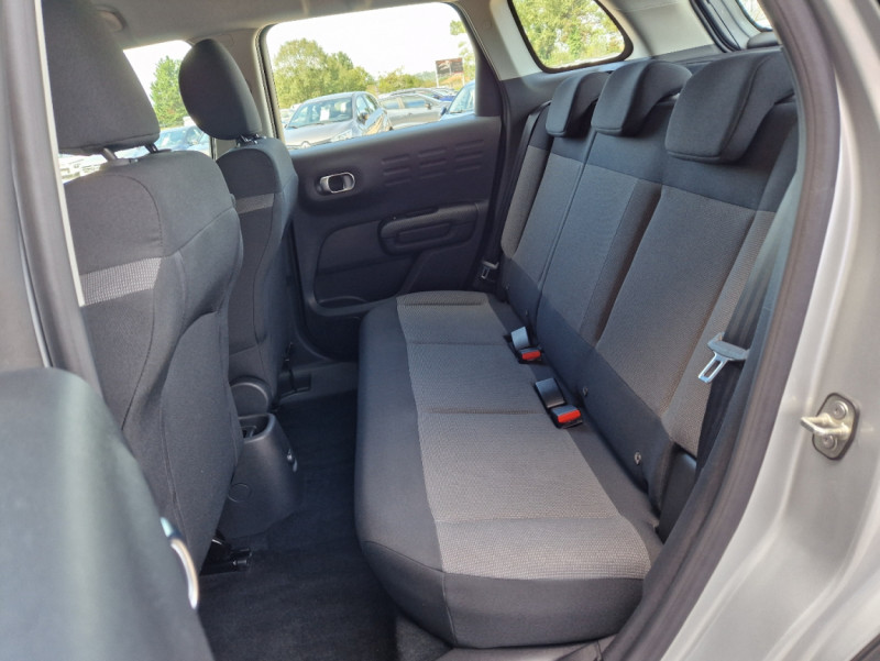 Photo 27 de l'offre de CITROEN C3 AIRCROSS PureTech 110 SetS EAT6 Feel Business à 15990€ chez Centrale auto marché Périgueux