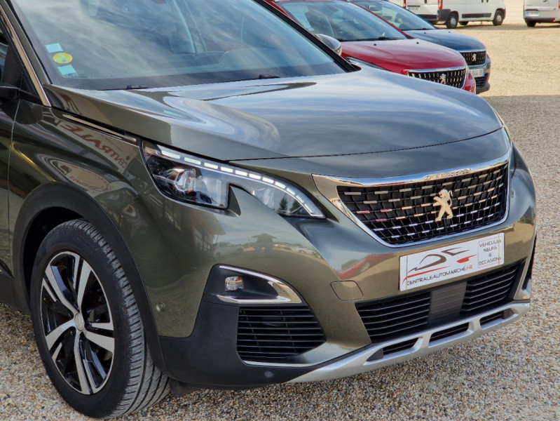 Photo 4 de l'offre de PEUGEOT 5008 BlueHDi 130ch SetS EAT8 Allure Business  à 25990€ chez Centrale auto marché Périgueux