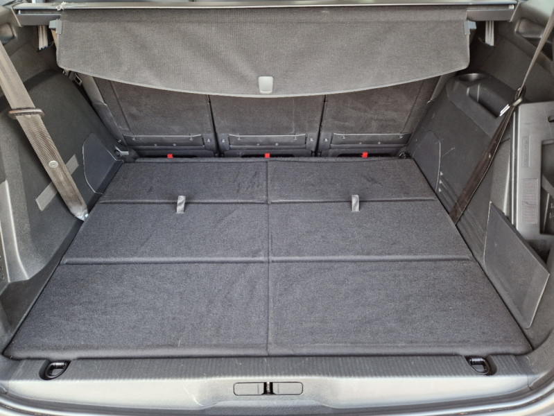 Photo 14 de l'offre de PEUGEOT 5008 BlueHDi 130ch SetS EAT8 Allure Business  à 25990€ chez Centrale auto marché Périgueux