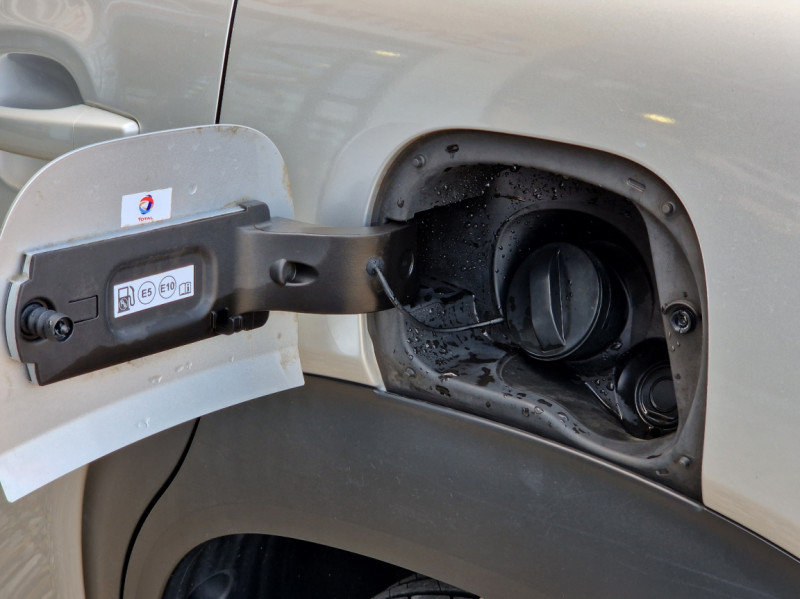 Photo 35 de l'offre de CITROEN C3 AIRCROSS PureTech 110 SetS EAT6 Feel Business à 15990€ chez Centrale auto marché Périgueux