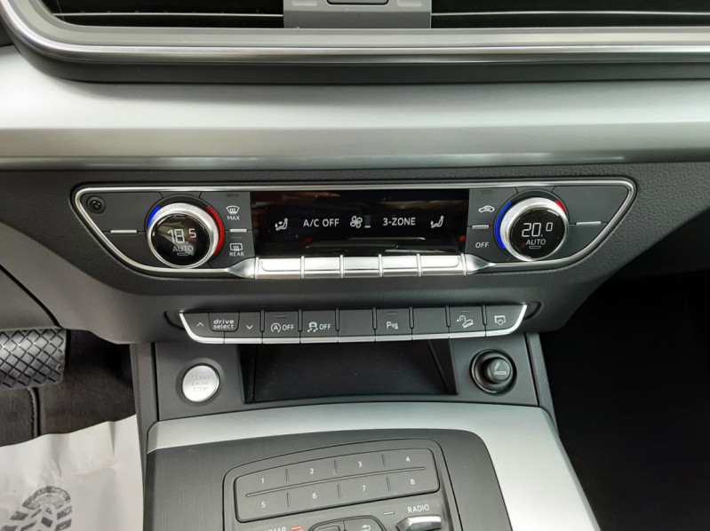Photo 31 de l'offre de AUDI Q5 2.0 TDI 190 S tronic 7 Quattro  à 29990€ chez Centrale auto marché Périgueux