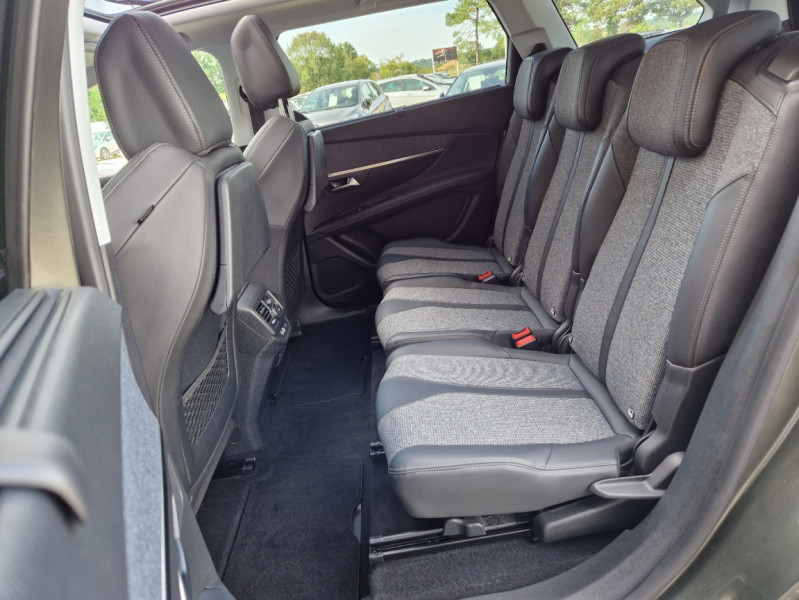 Photo 23 de l'offre de PEUGEOT 5008 BlueHDi 130ch SetS EAT8 Allure Business  à 25990€ chez Centrale auto marché Périgueux