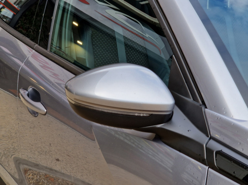 Photo 11 de l'offre de PEUGEOT 2008 BlueHDi 100 SetS BVM6 Allure Business  à 21990€ chez Centrale auto marché Périgueux