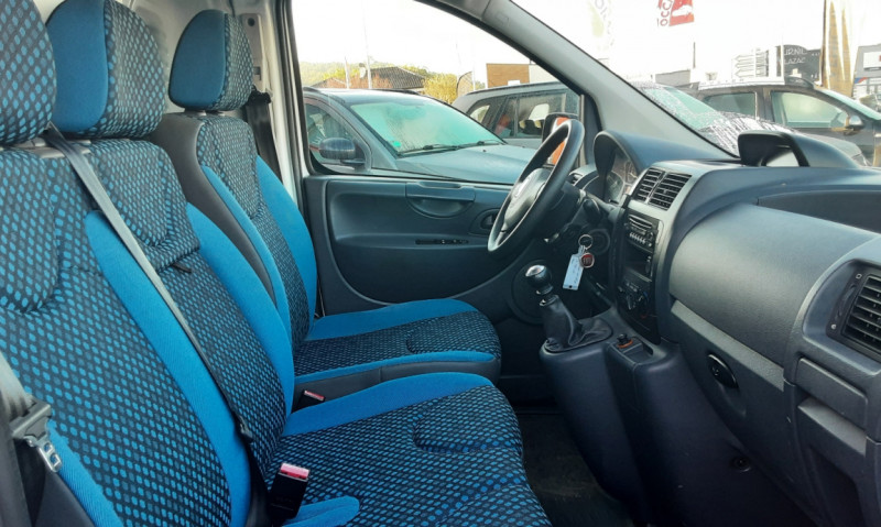 Photo 29 de l'offre de FIAT SCUDO  LH1 2.0 MULTIJET 128 PACK à 14490€ chez Centrale auto marché Périgueux