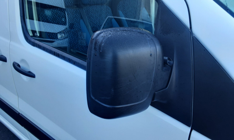 Photo 49 de l'offre de FIAT SCUDO  LH1 2.0 MULTIJET 128 PACK à 14490€ chez Centrale auto marché Périgueux