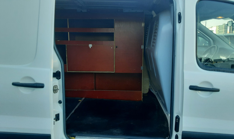 Photo 26 de l'offre de FIAT SCUDO  LH1 2.0 MULTIJET 128 PACK à 14490€ chez Centrale auto marché Périgueux