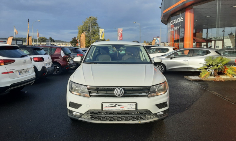 Photo 7 de l'offre de VOLKSWAGEN TIGUAN 2.0 TDI 150 Confortline Business  à 20990€ chez Centrale auto marché Périgueux