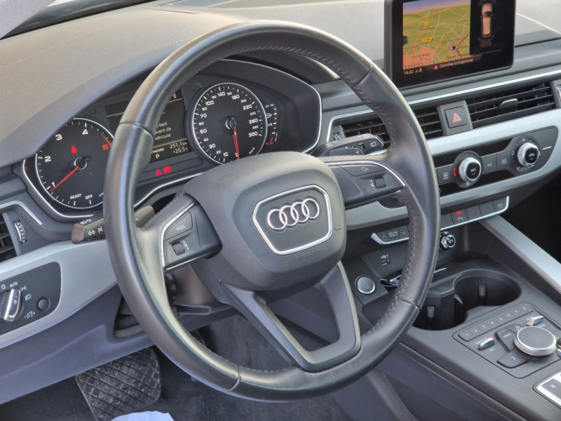 Photo 40 de l'offre de AUDI A4 AVANT 2.0 TDI ultra 150 S tronic 7 Business Line à 23990€ chez Centrale auto marché Périgueux