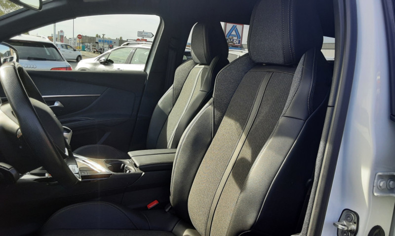 Photo 13 de l'offre de PEUGEOT 5008 BlueHDi 130ch SetS BVM6 GT Line à 23990€ chez Centrale auto marché Périgueux