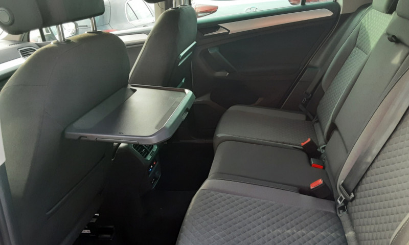 Photo 34 de l'offre de VOLKSWAGEN TIGUAN 2.0 TDI 150 Confortline Business  à 20990€ chez Centrale auto marché Périgueux
