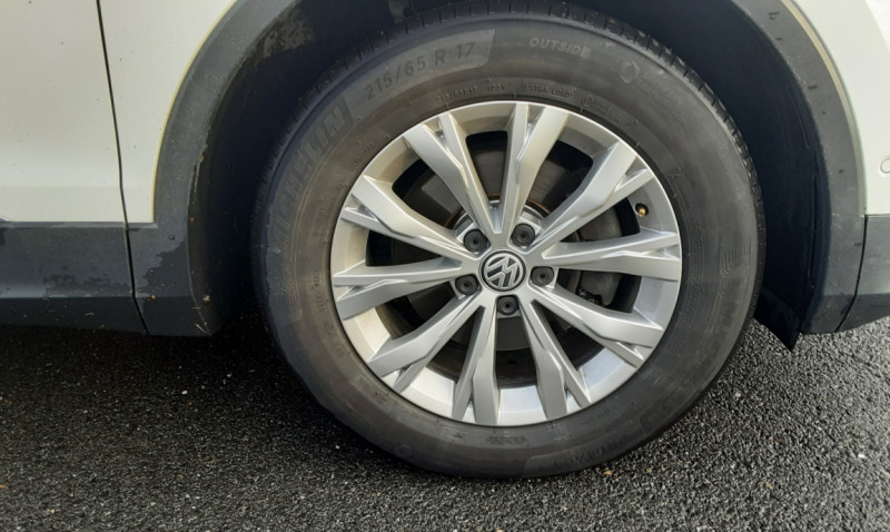 Photo 46 de l'offre de VOLKSWAGEN TIGUAN 2.0 TDI 150 Confortline Business  à 20990€ chez Centrale auto marché Périgueux