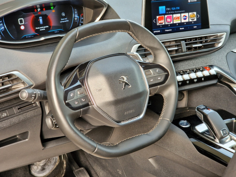 Photo 33 de l'offre de PEUGEOT 5008 1.6 BlueHDi 120ch SetS EAT6 Allure Business à 24490€ chez Centrale auto marché Périgueux