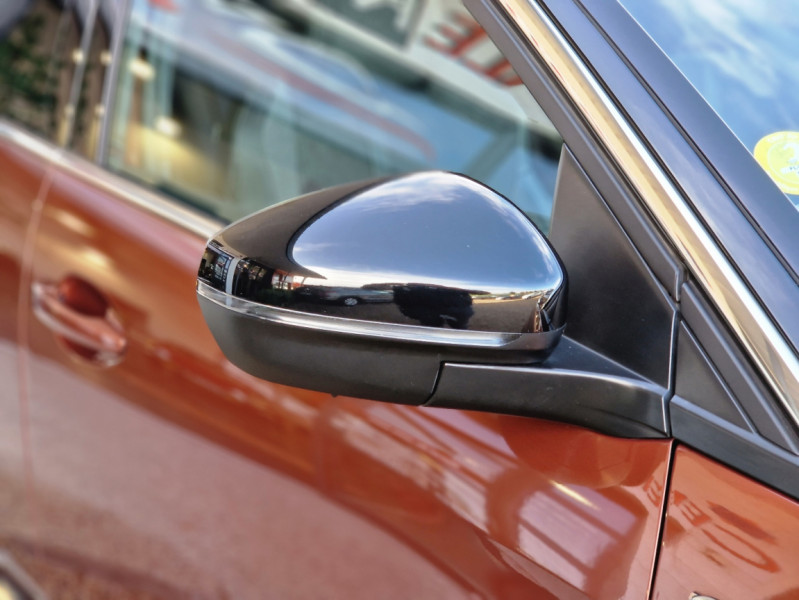 Photo 6 de l'offre de PEUGEOT 3008 BlueHDi 180ch SetS EAT8 GT Line à 25490€ chez Centrale auto marché Périgueux