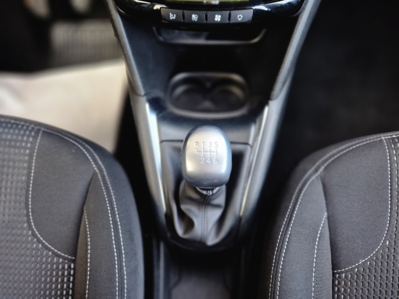 Photo 30 de l'offre de PEUGEOT 208 BlueHDi 100ch BVM6 Allure à 11990€ chez Centrale auto marché Périgueux