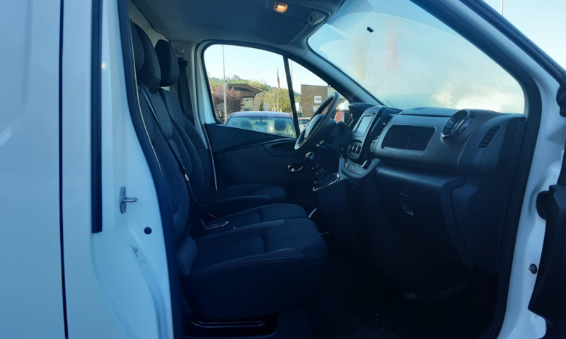 Photo 23 de l'offre de FIAT TALENTO FGN TOLE 1.2 CH2 1.6 MULTIJET 145 PACK PRO NAV à 21490€ chez Centrale auto marché Périgueux