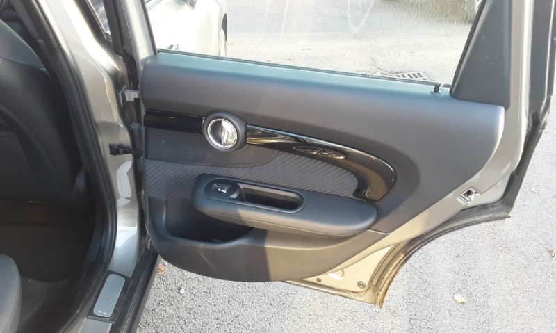 Photo 9 de l'offre de MINI CLUBMAN 136 ch Edition Kensington à 19490€ chez Centrale auto marché Périgueux