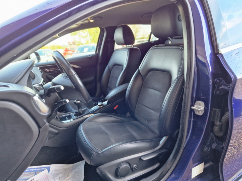 Photo 22 de l'offre de INFINITI Q30 1.5d 109 Premium à 13490€ chez Centrale auto marché Périgueux