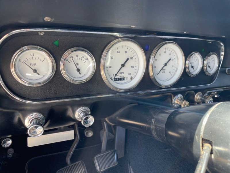 Photo 7 de l'offre de FORD MUSTANG COUPE VERTE 289CI V8 1966 BOITE MECA à 37500€ chez Centrale auto marché Périgueux