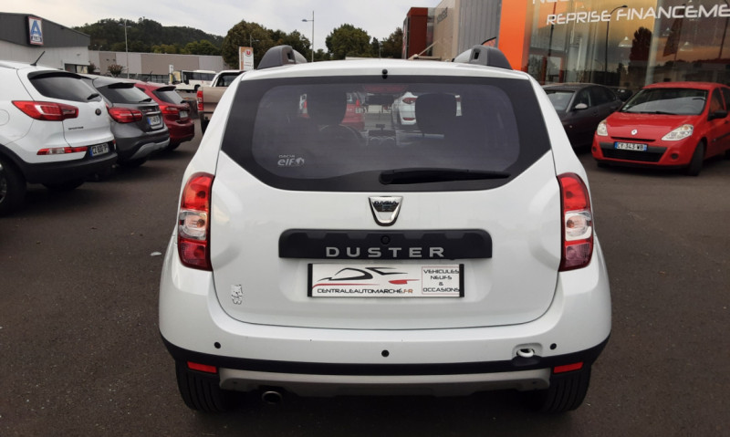 Photo 5 de l'offre de DACIA DUSTER Duster TCe 125 4x2 Black Touch à 14290€ chez Centrale auto marché Périgueux
