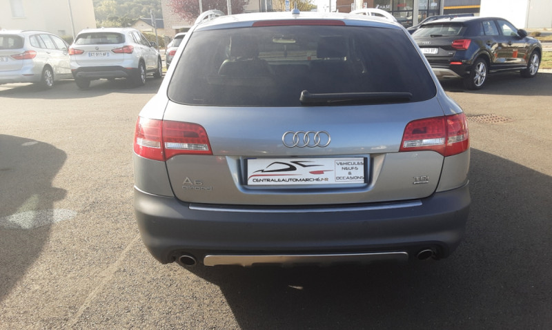 Photo 44 de l'offre de AUDI A6 ALLROAD QUATTRO 3.0 TDI 240 AVUS TIPTRONIC à 12490€ chez Centrale auto marché Périgueux